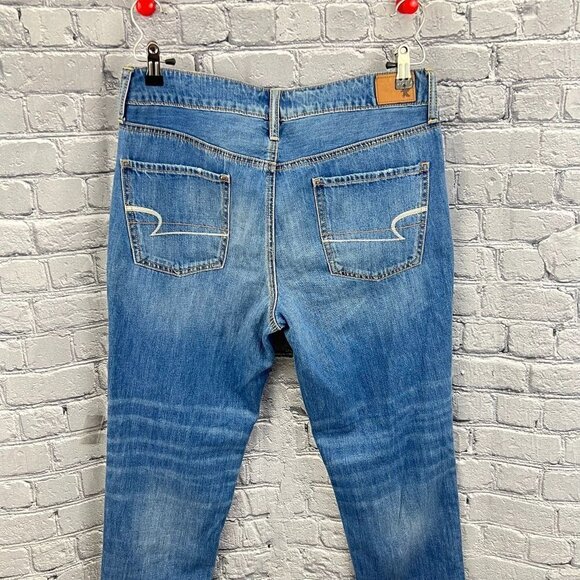 American Eagle Shadow Patched Tomgirl Distressed Button fly Jeans Size 8 - Picture 8 of 10
